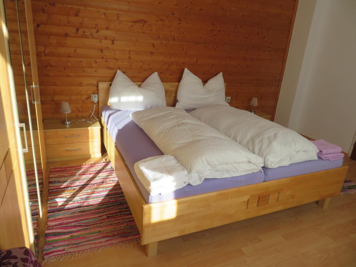 Haus Irmi Bed and Breakfast Knittelfeld Eksteriør billede